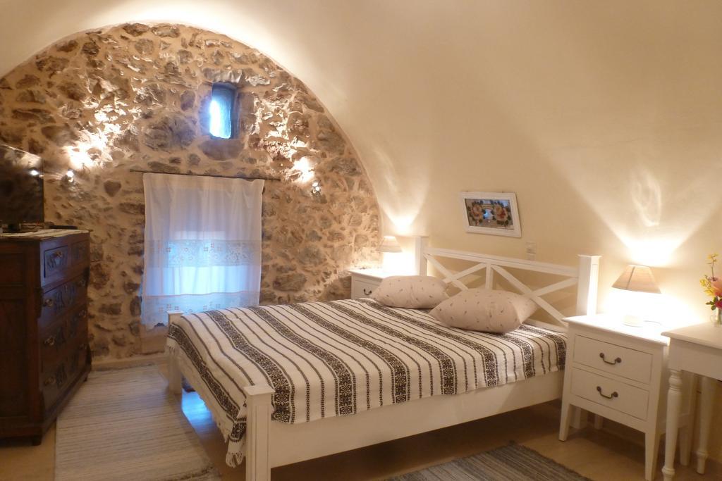 To Petradi Apartment Avgonima Cameră foto